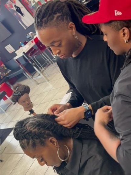 Hair Braiding Class Demonstration